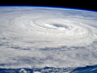 Отмениха близо 260 полета в Япония заради тайфуна „Нору“