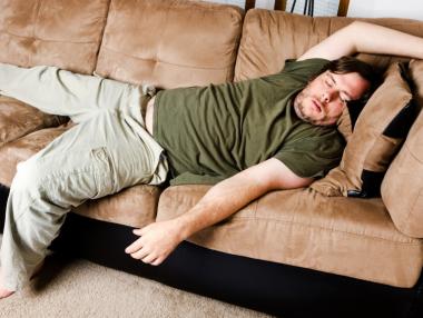 България е лидер по спад на младите, които не работят или учат