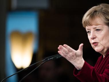 Меркел се обяви срещу квоти за електроавтомобилите