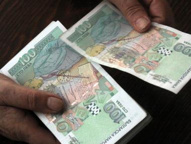 Ако работодателите не преговарят, министерството ще вдигне осигурителните прагове