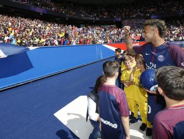 13-те най-богати футболисти за 2017 г.