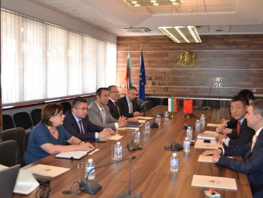 Китайска компания е готова да изгради две магистрали и тунела под Шипка