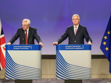 Нови преговори по Brexit може да не започнат до 2018 г.