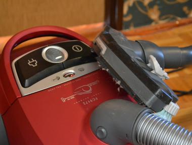 ЕК забранява прахосмукачките с мощност над 900 вата от септември