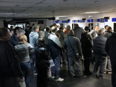 До края на 2017 г. администрациите ще спрат да изискват основни удостоверения