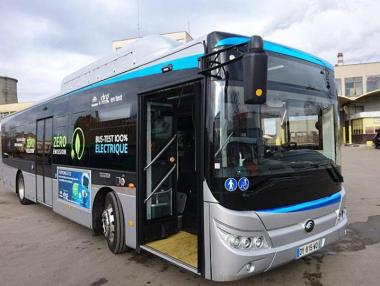 Столична община ще купува 20 нови електробуса