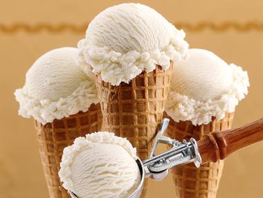 Високите цени на ванилията застрашават производството на сладолед