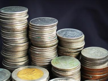 Потребителските и ипотечните кредити растат с рекорден темп