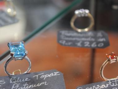 Бижутерите вече няма да подлежат на регистрационен режим