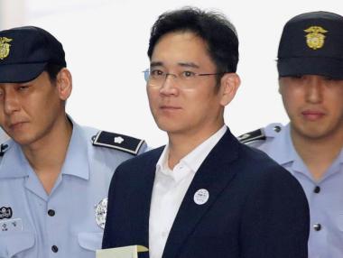 Наследникът на империята Samsung влиза в затвора за 5 години