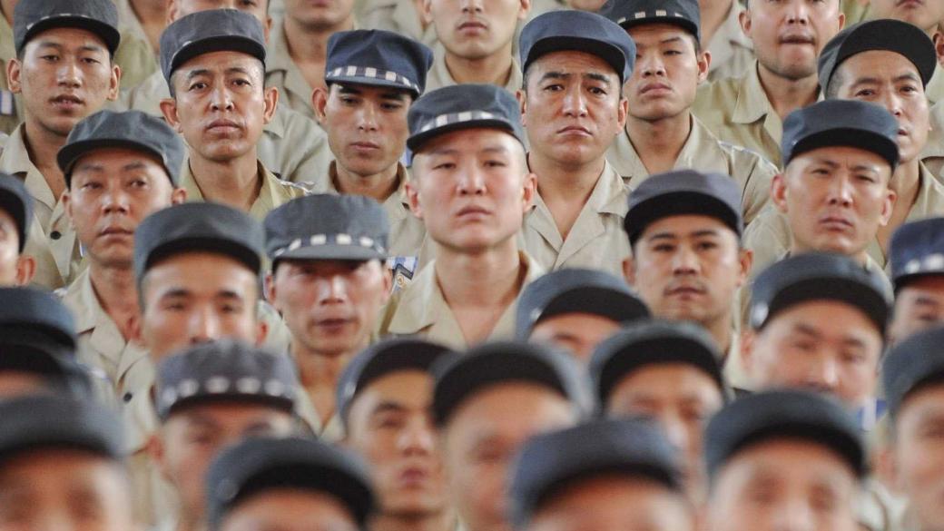 Наказват със затвор всеки китаец, сгрешил националния химн