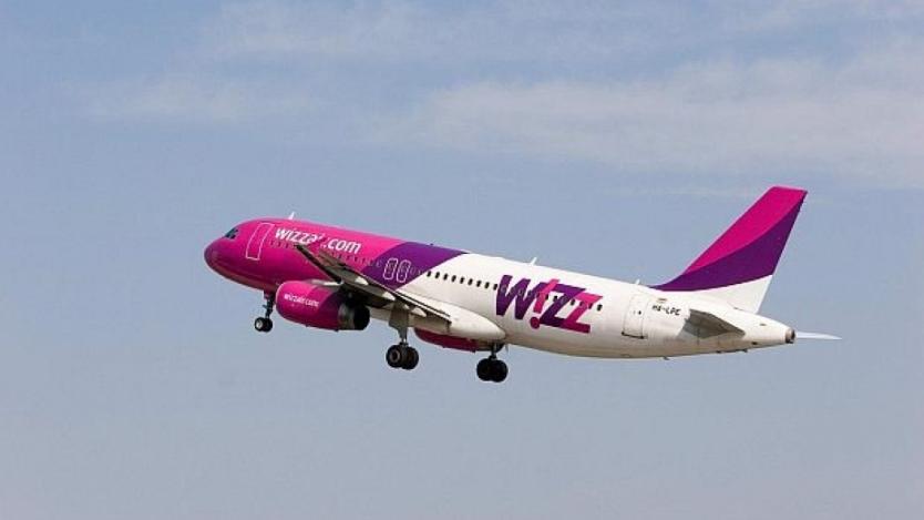 Wizz Air пуска допълнителен полет до Лутън заради свалените пътници