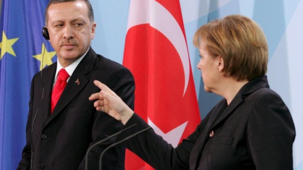 Меркел смята, че Турция никога няма да стане член на ЕС