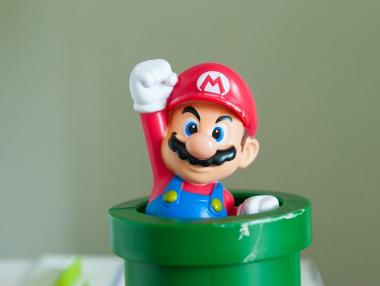 Супер Марио официално вече не е водопроводчик