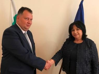 Българският и румънският енергийни оператори ще си помагат при аварии