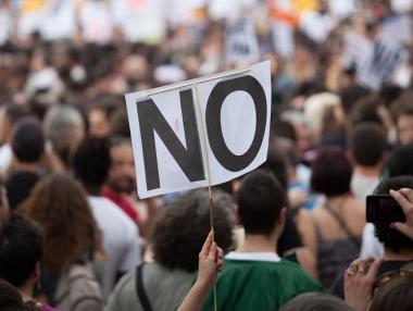 Първи протест срещу Макрон във Франция