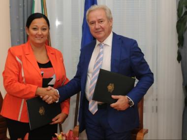 Държавата и КРИБ ще си партнират при организацията на Европредседателството