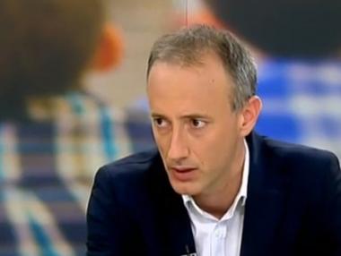 Вълчев: Над 200 хил. деца са извън образователната система