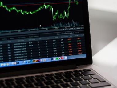 Индексите Dow Jones и Nasdaq достигнаха рекордни нива