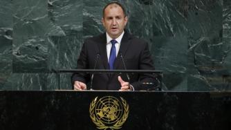 Радев покани Тръмп на посещение в България