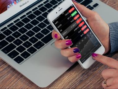 Обявяването на данъчната реформа подкрепи американските индекси