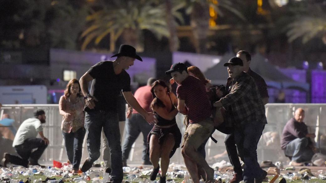 Убитите след стрелбата в Лас Вегас са вече 50