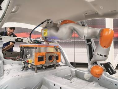 Новото съвместно съществуване между човека и машината