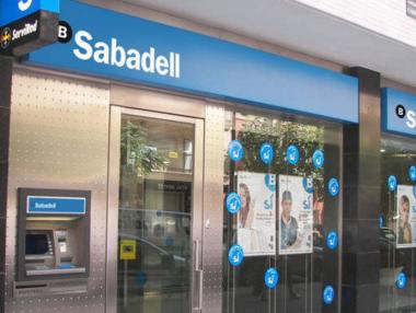 Първи сигнали, че големият бизнес мисли да напусне Каталуния