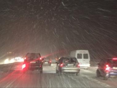 АПИ: Не пътувайте с летни гуми по планинските проходи