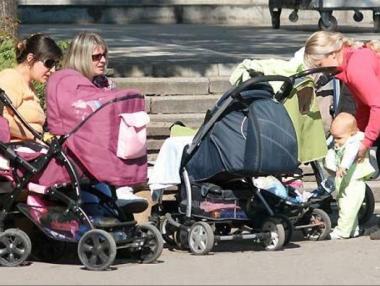 Детските надбавки = мизерия за всички + 5 лв.