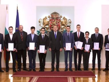 Главният архитект на квантовия софтуер в Google е носителят на награда „Джон Атанасов“ за 2017 г.