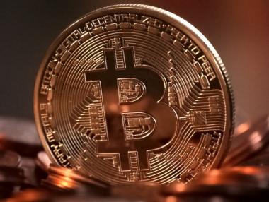 Bitcoin чупи нови рекорди въпреки лошите новини