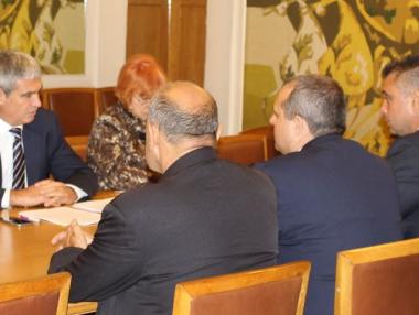 КНСБ предлага да се въведе необлагаем доход от 24 хил. лева за млади семейства