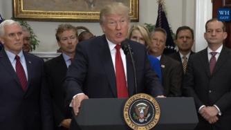 Тръмп спря държавната субсидия за здравноосигурителните компании