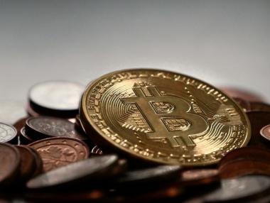 Bitcoin вече гледа към $6000