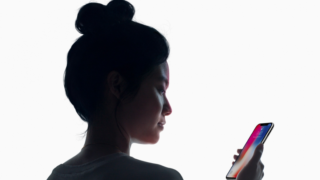 Apple ще включи лицевото разпознаване във всички нови iPhone-и