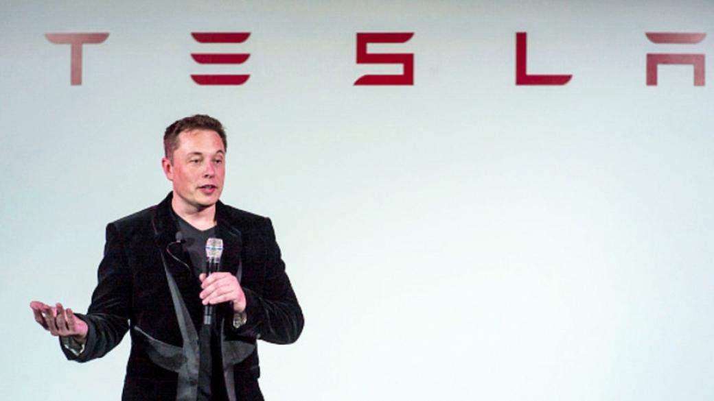 Tesla уволни 400 служители за седмица