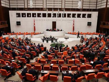 Турция удължи извънредното положение с още 3 месеца