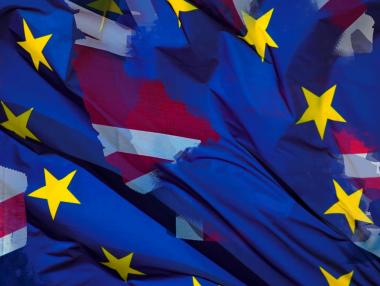 ЕС одобри преговорите за Brexit да навлязат в нова фаза