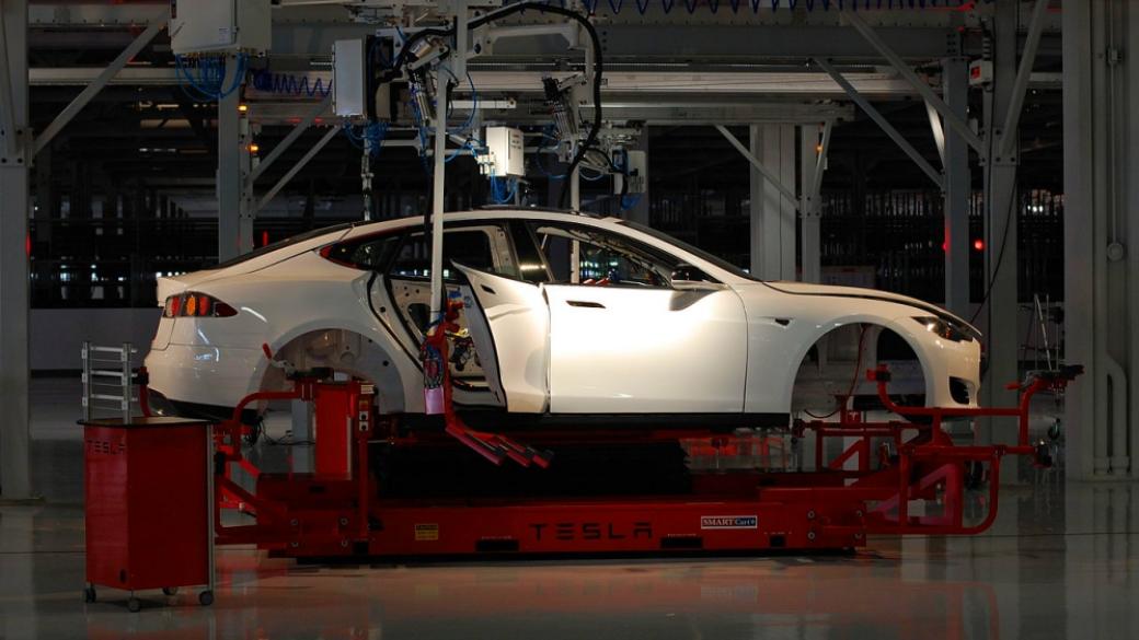 Tesla ще има собствена фабрика в Китай