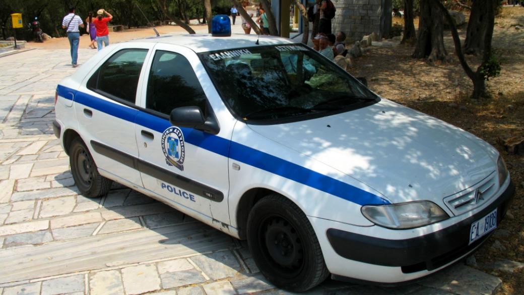 В Гърция ще отнемат шофьорската книжка при изхвърлена цигара