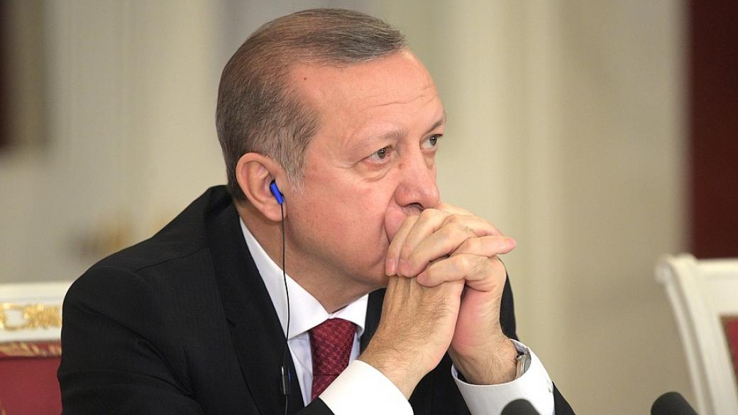 Кметът на Анкара подава оставка след натиск от Ердоган