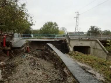 Бедственото положение в Бургас и Камено остава