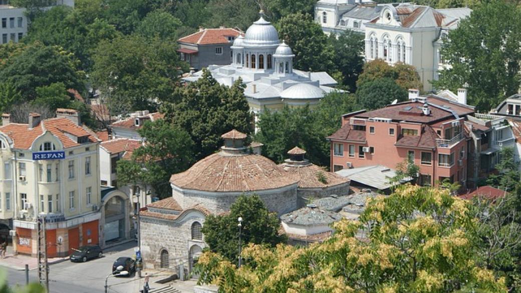 Пловдив строи многоетажни паркинги за коли