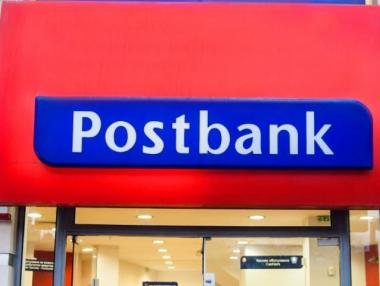 Подписването на платежни документи в Пощенска банка вече става с дигитален подпис