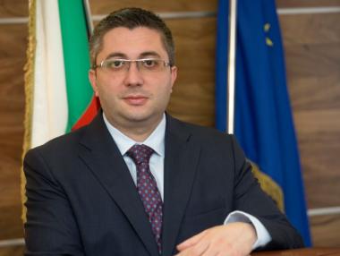 АПИ поиска да се изгради тол системата въпреки жалбите