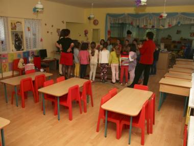 Остават три дни за подаване на документи за детегледачи