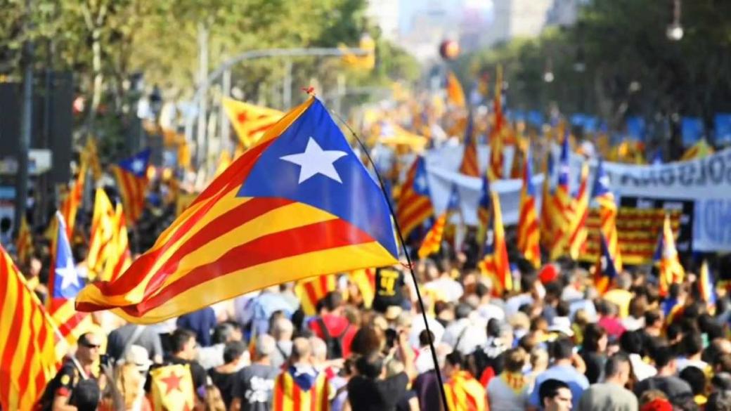 Испания пое официално управлението на Каталуния