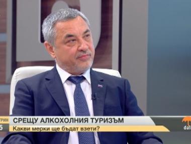 „България се управлява от bTV и Nova“