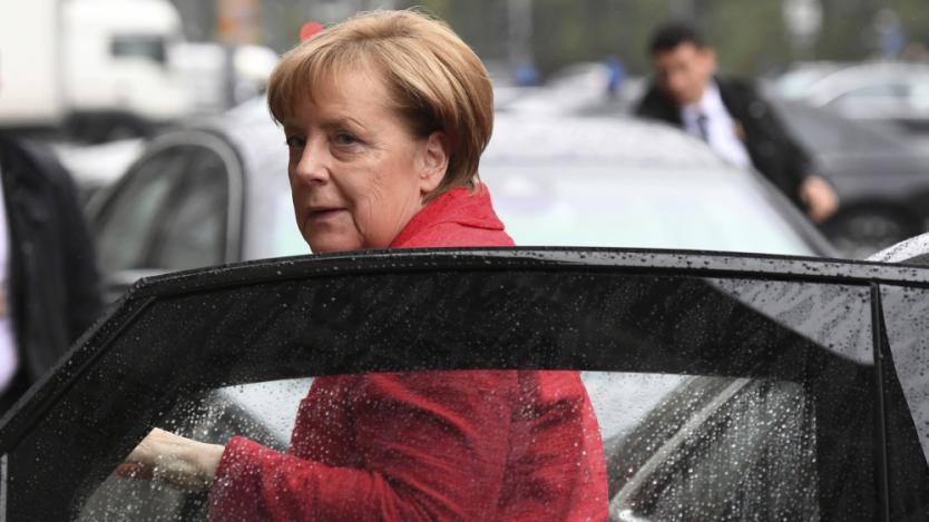 Ангела Меркел за седма поредна година е най-влиятелната жена в света